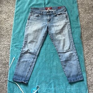 Lucky Brand Sofia capri size 8